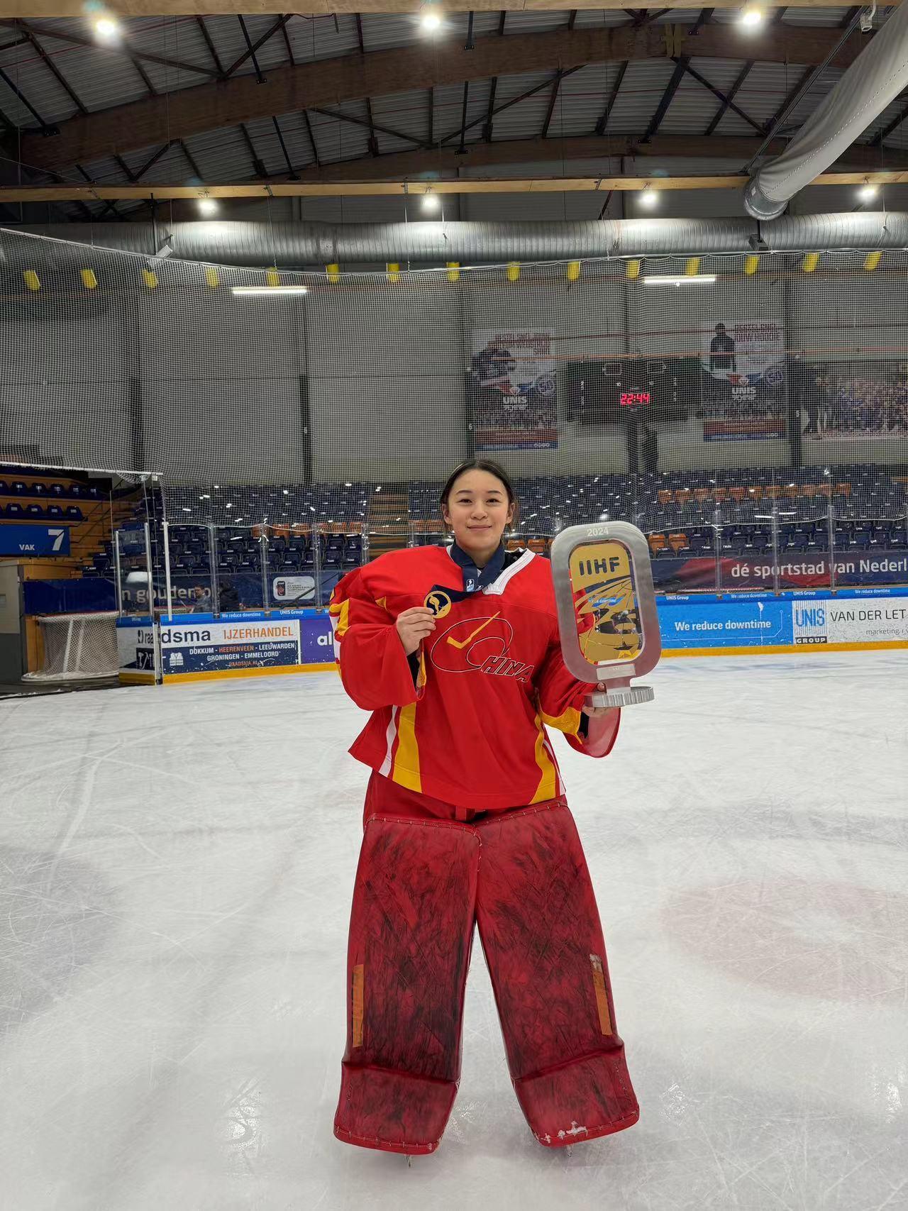 关于连胜势头难挡!冰球豪取十连胜的信息 关于连胜势头难挡!冰球豪取十连胜的信息