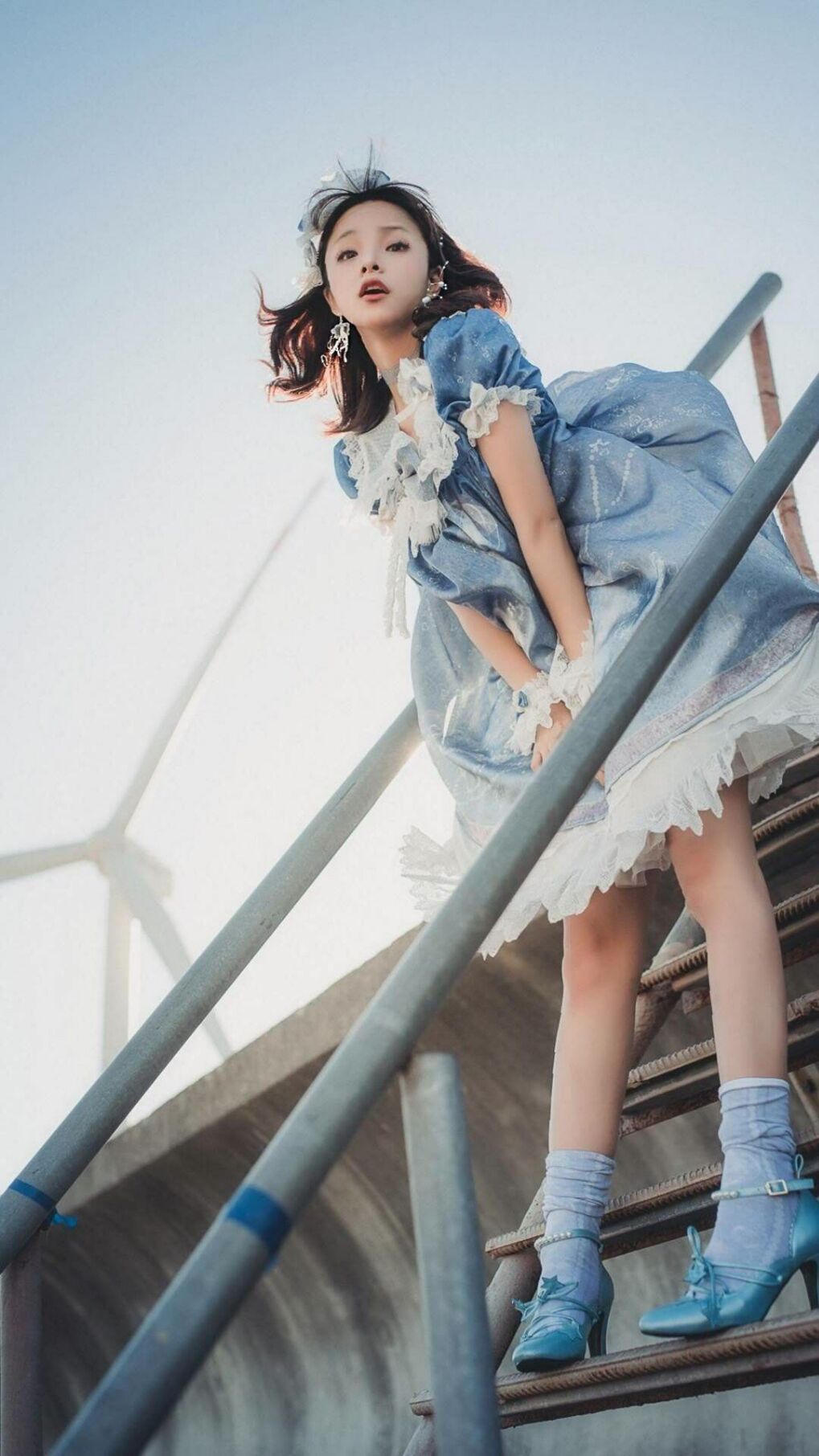 绝境奇兵！武切维奇爆发助残阵湖人客场掀翻雄鹿