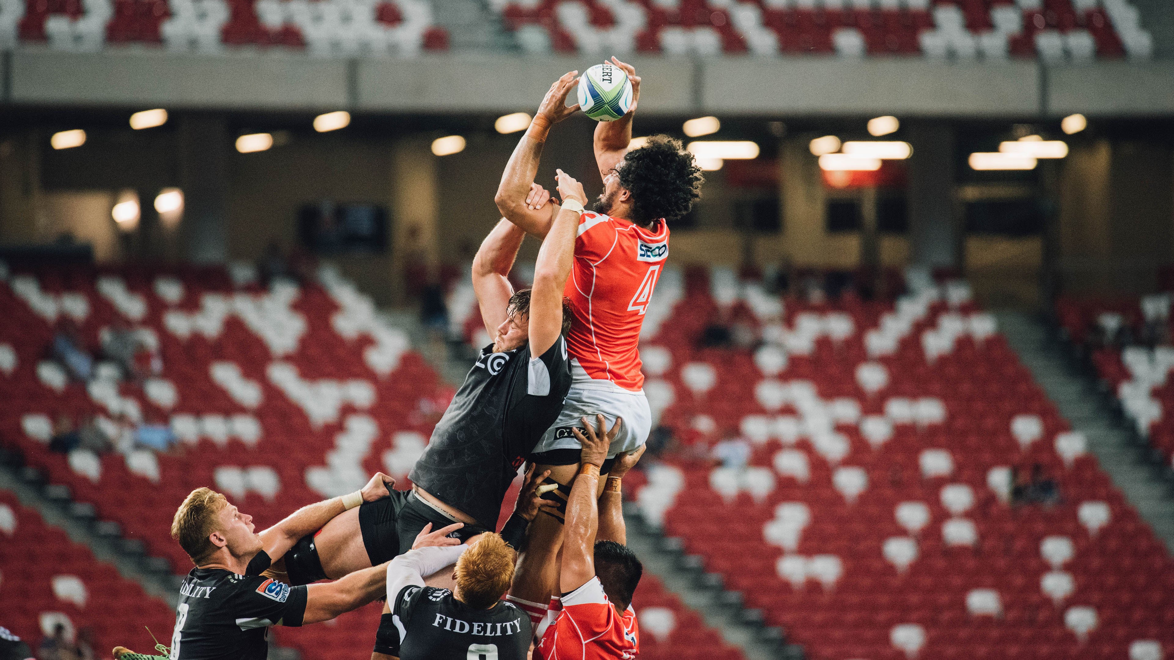 终极锁链与闪耀新星，掘金压制战术下的文班亚马破局之战