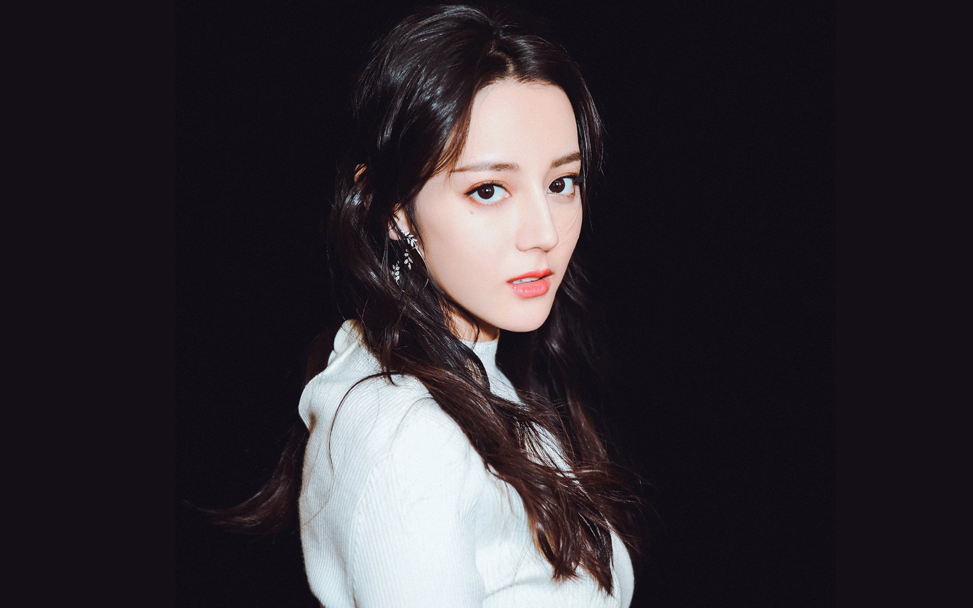 红海利刃刺破永恒之城，维京战吼响彻七丘之巅—萨拉赫一箭定江山，丹麦客胜罗马演绎现代足球神话